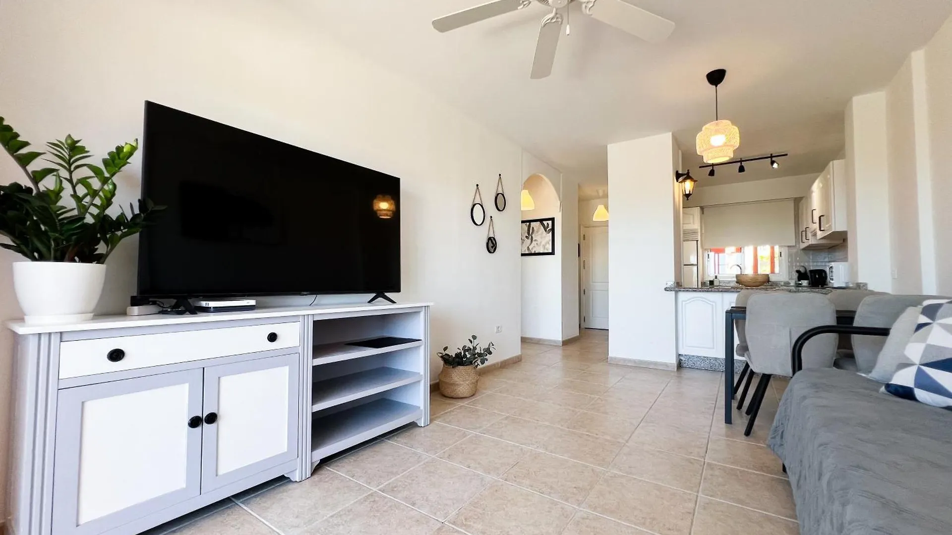 Apartment Granada Park Paradise Retreat Playa de las Americas  Spain
